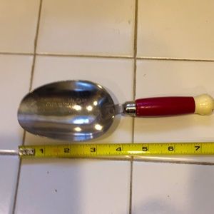 1/4 cup vintage brand A&J